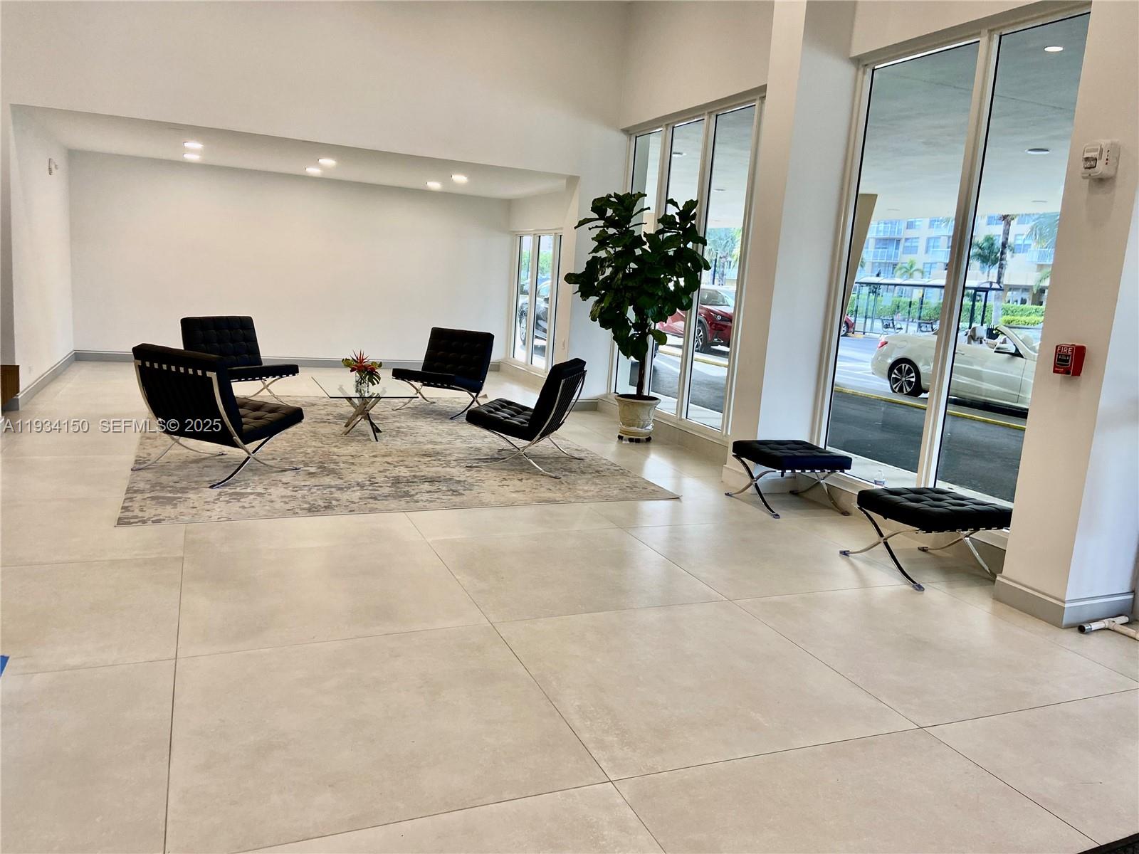 See details 819 2 / 2 1525 sq. ft. $ 2025-12-22 0 Photo