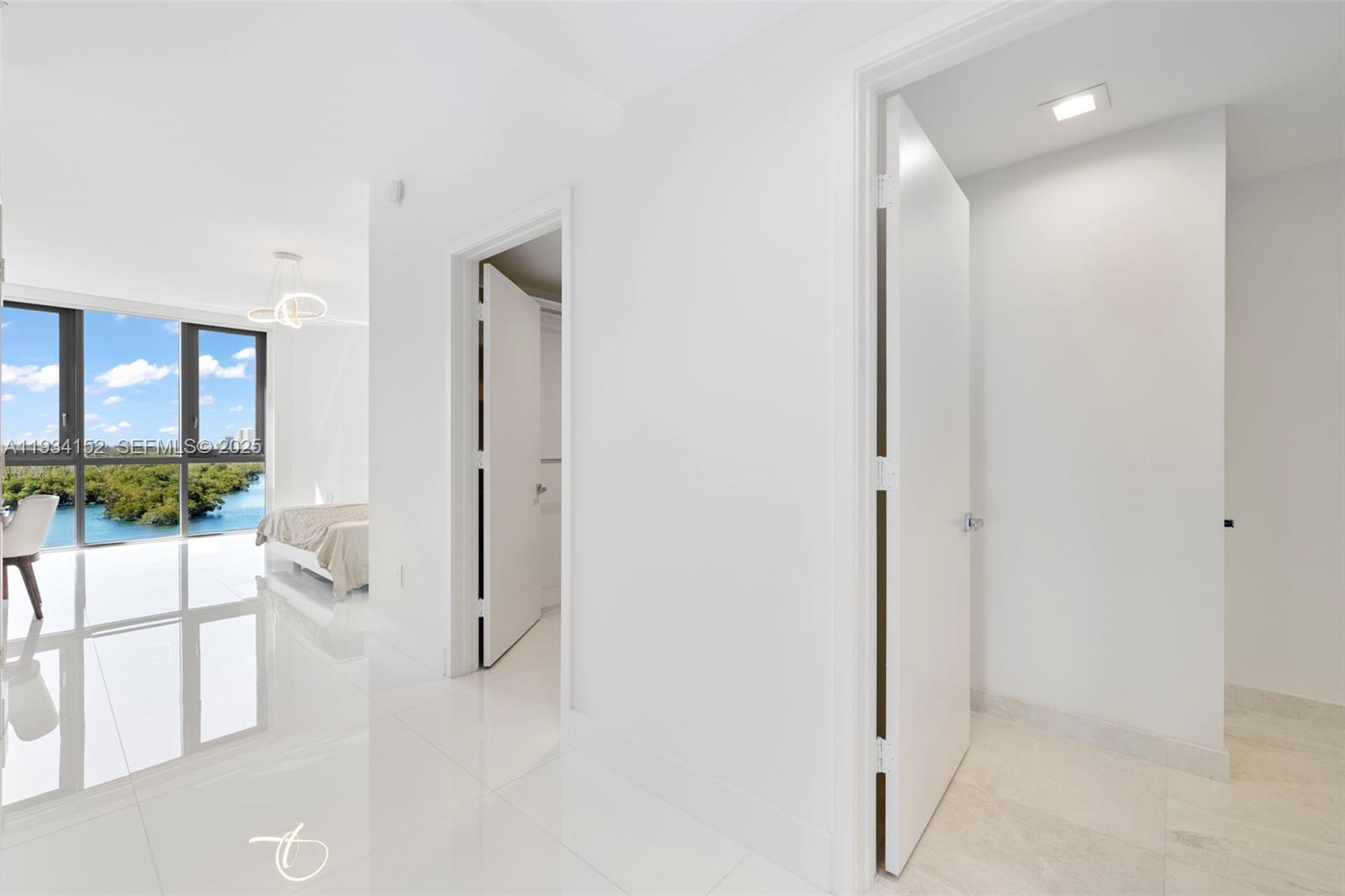 Photo of 17111 Biscayne Blvd  #1110, North Miami Beach, Florida, 33160 - 