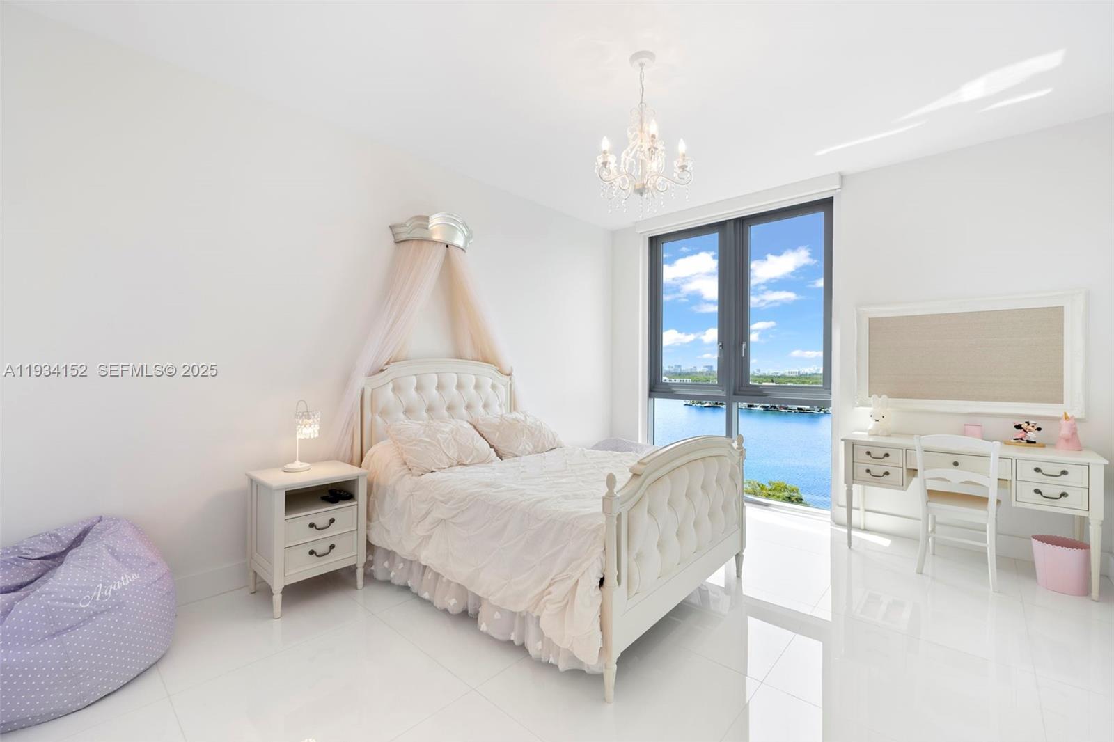 Photo of 17111 Biscayne Blvd  #1110, North Miami Beach, Florida, 33160 - 