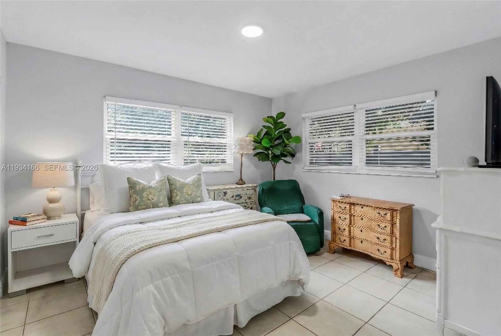 312 4 / 2 1739 sq. ft. $ 2026-04-15 0 Photo