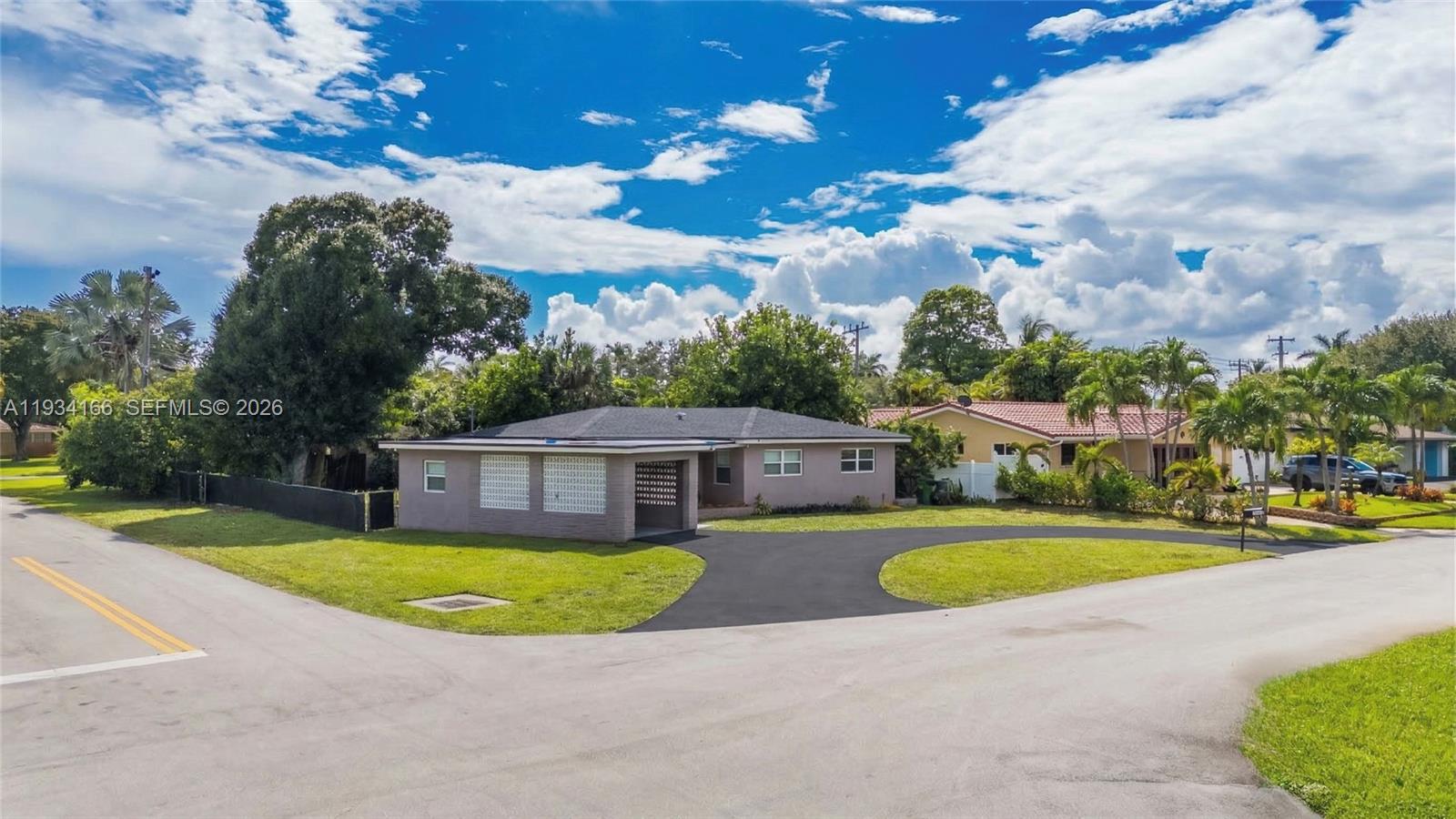 312 4 / 2 1739 sq. ft. $ 2026-04-15 0 Photo