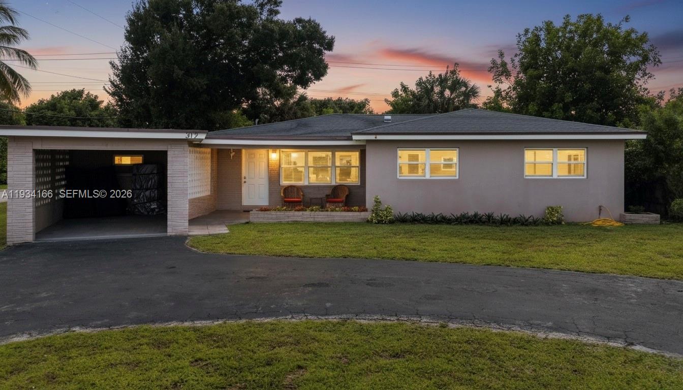 312 4 / 2 1739 sq. ft. $ 2026-04-15 0 Photo