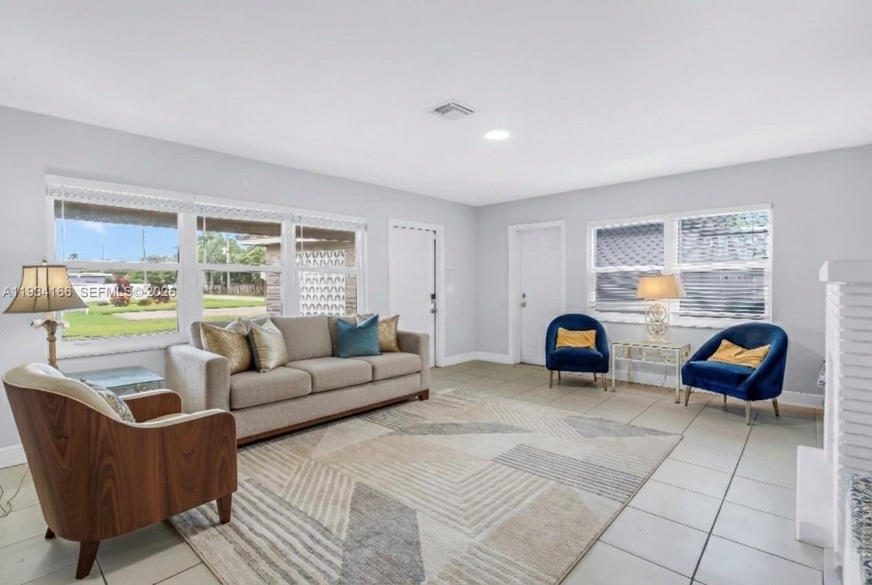 312 4 / 2 1739 sq. ft. $ 2026-04-15 0 Photo