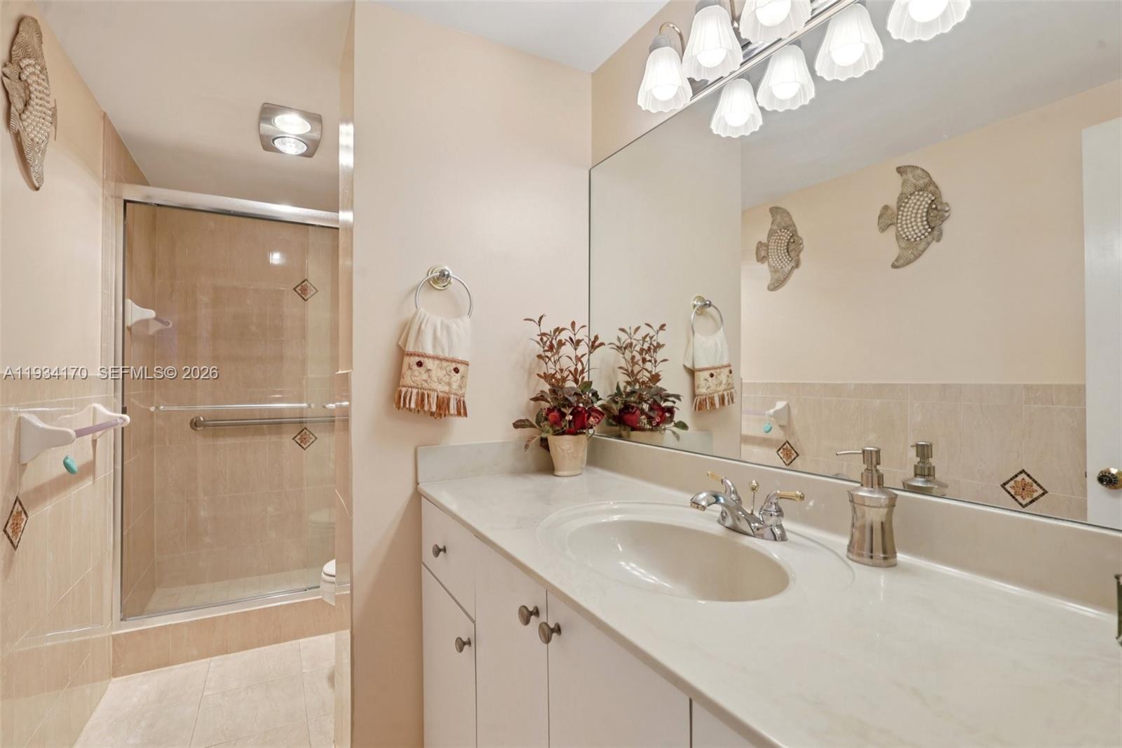 See details 702 2 / 2 1132 sq. ft. $ 2025-12-22 0 Photo