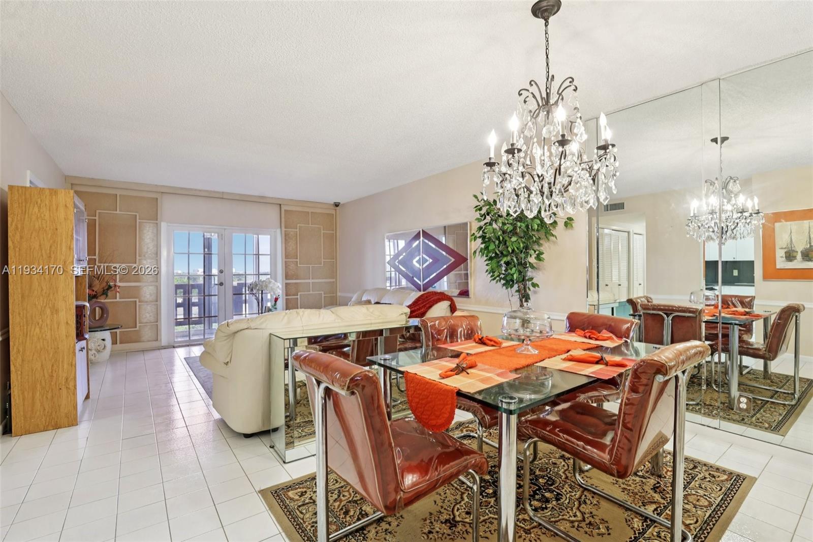 See details 702 2 / 2 1132 sq. ft. $ 2025-12-22 0 Photo