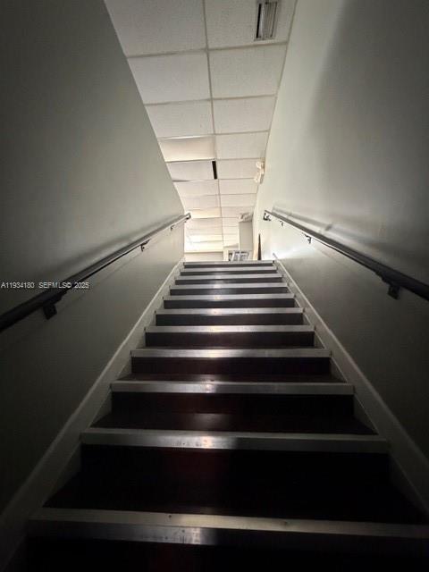 105  /   sq. ft. $ 2025-12-22 0 Photo