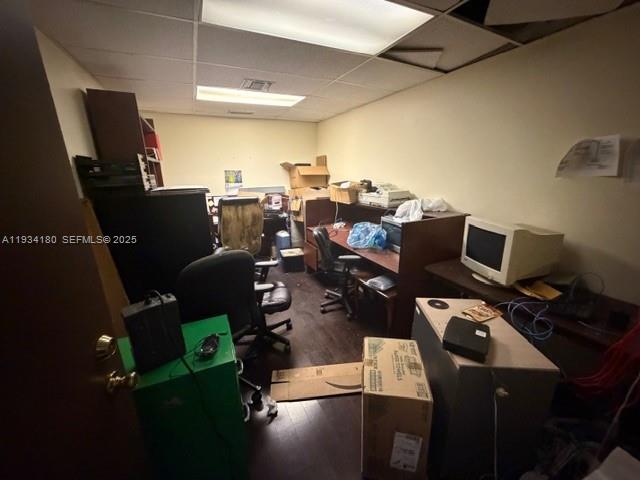 105  /   sq. ft. $ 2025-12-22 0 Photo