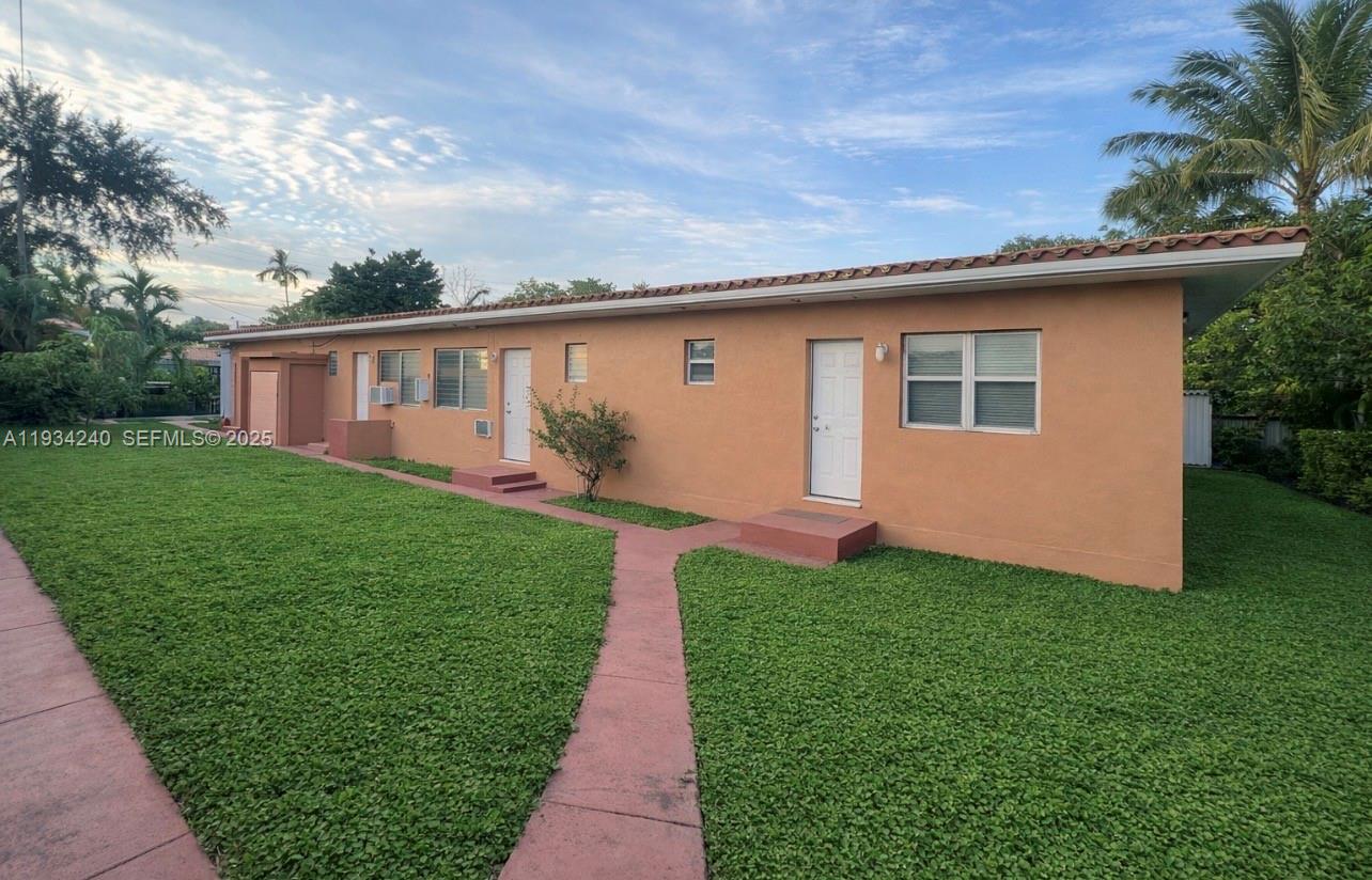   /  2494 sq. ft. $ 2025-12-22 0 foto