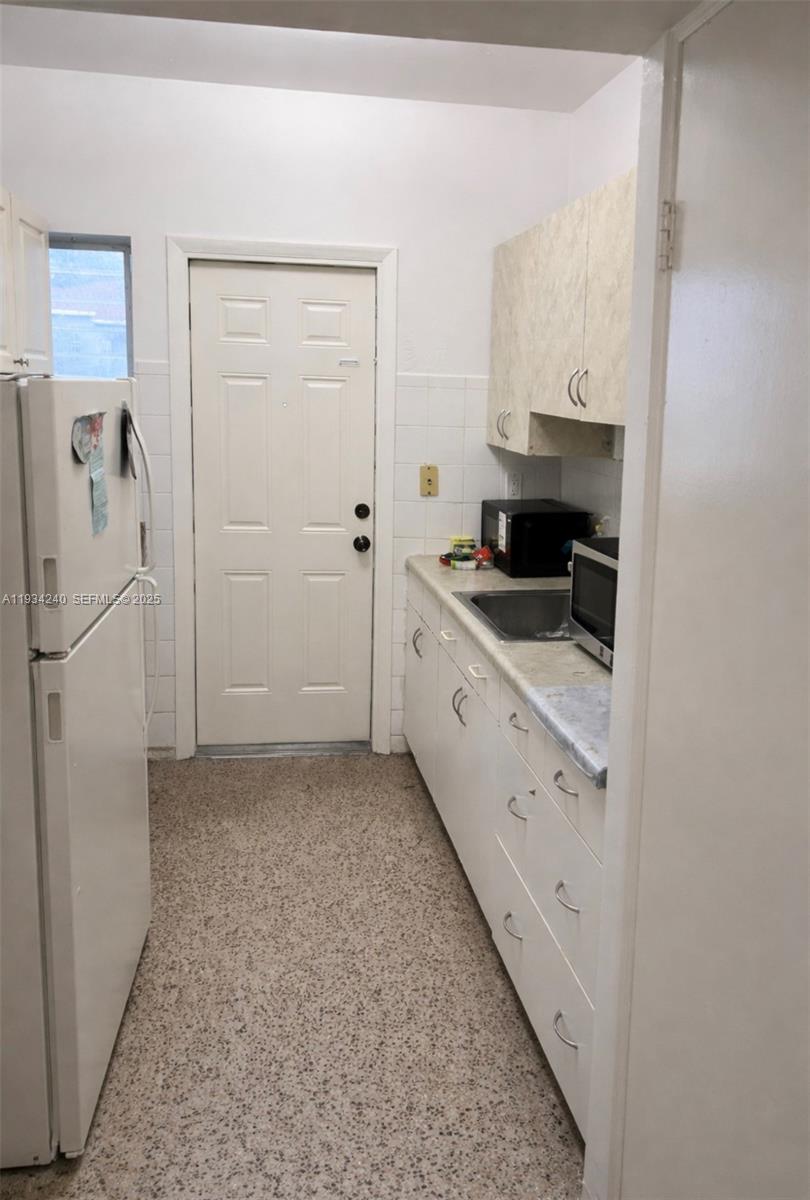   /  2494 sq. ft. $ 2025-12-22 0 foto