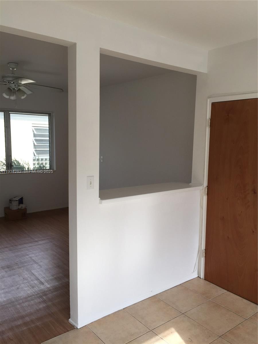 10  /   sq. ft. $ 2025-12-22 0 foto