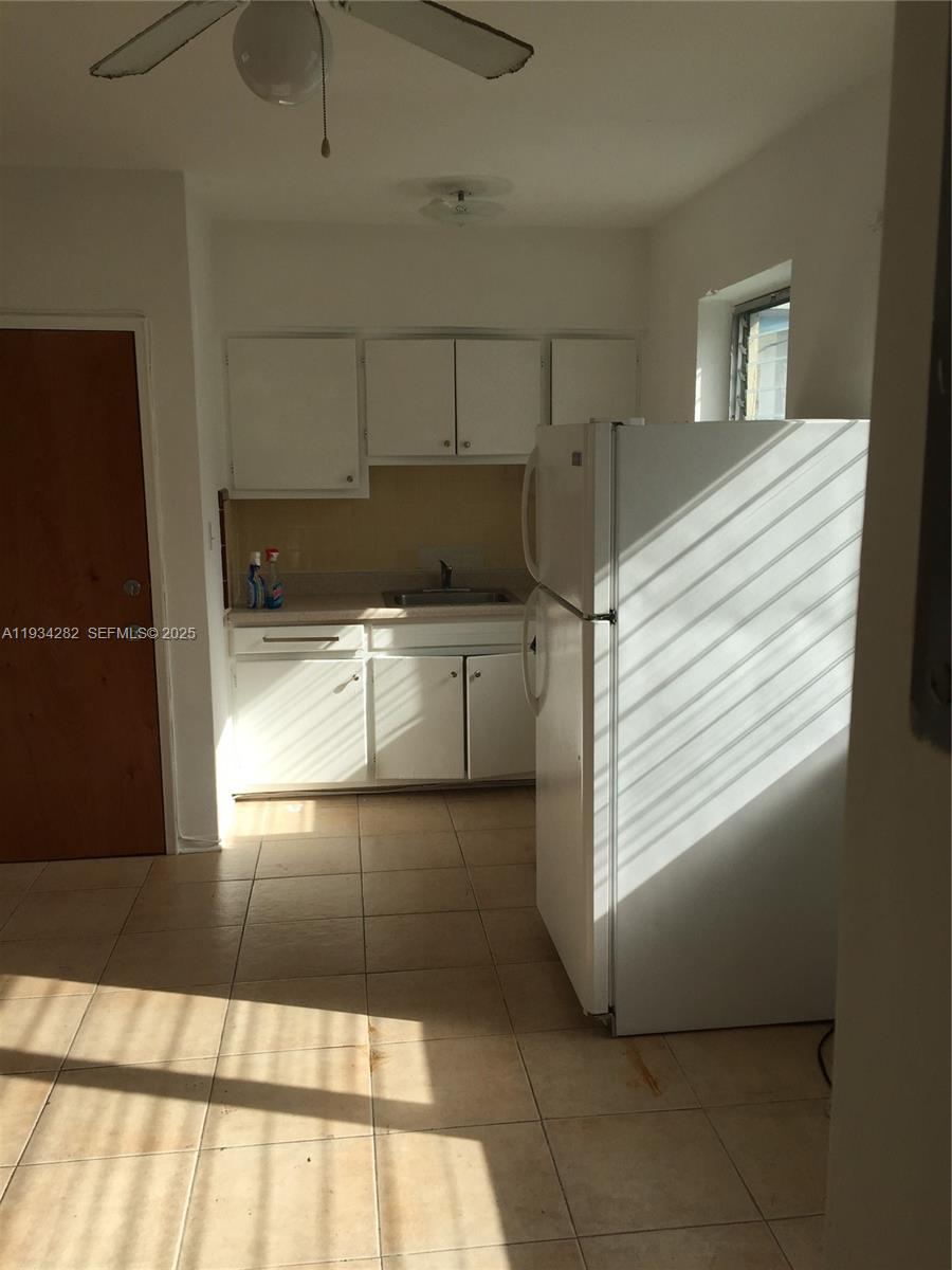 10  /   sq. ft. $ 2025-12-22 0 foto