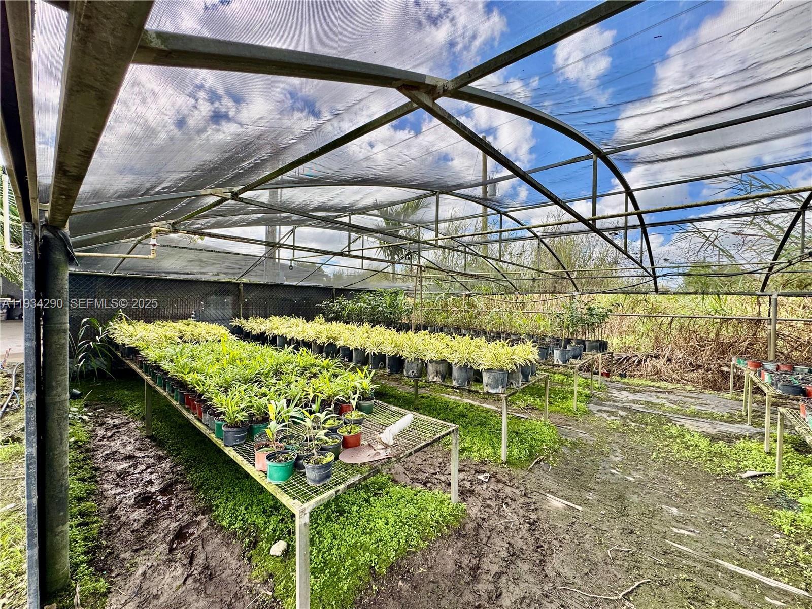   /   sq. ft. $ 2025-12-22 0 Photo