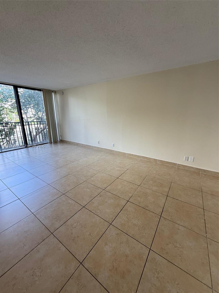 Photo of 16919 Bay Rd  #204, Sunny Isles Beach, Florida, 33160 - 