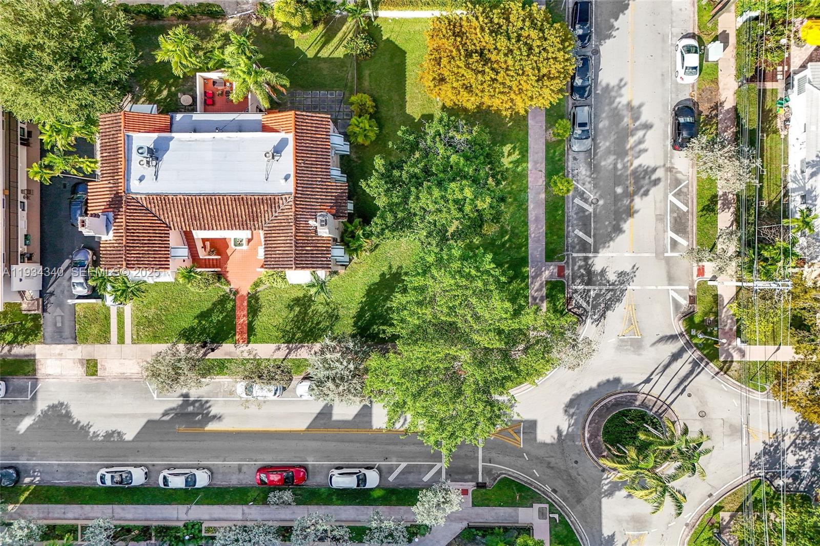   /  4946 sq. ft. $ 2025-12-22 0 foto