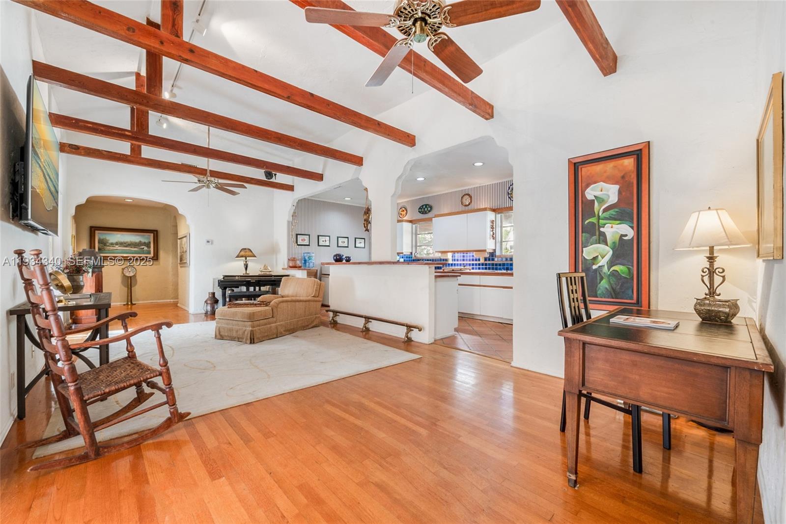   /  4946 sq. ft. $ 2025-12-22 0 foto