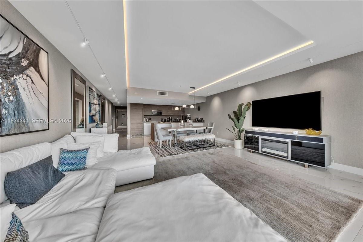 Photo of 400 Sunny Isles Blvd  #718, Sunny Isles Beach, Florida, 33160 - 