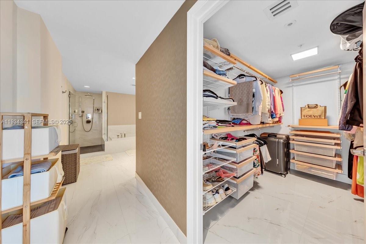 Photo of 400 Sunny Isles Blvd  #718, Sunny Isles Beach, Florida, 33160 - 