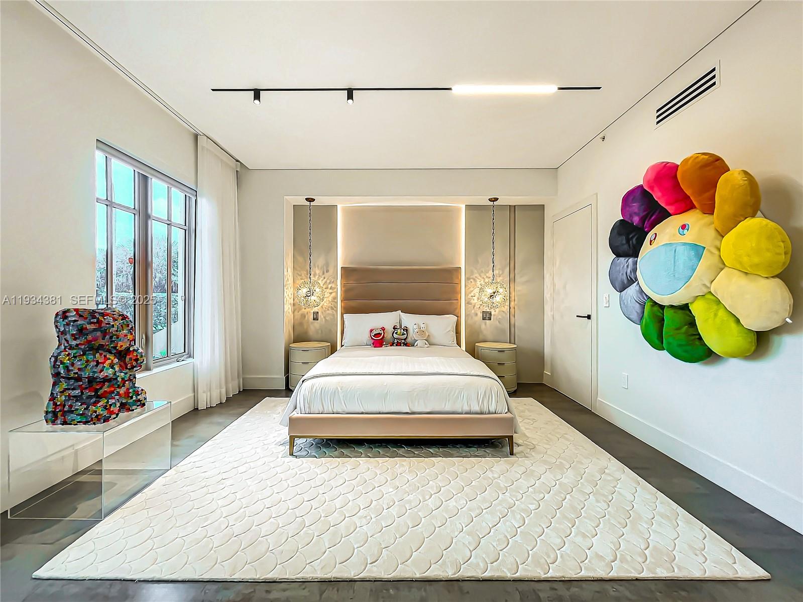 Photo of 3501 Ocean Dr  #V5, Hollywood, Florida, 33019 - 