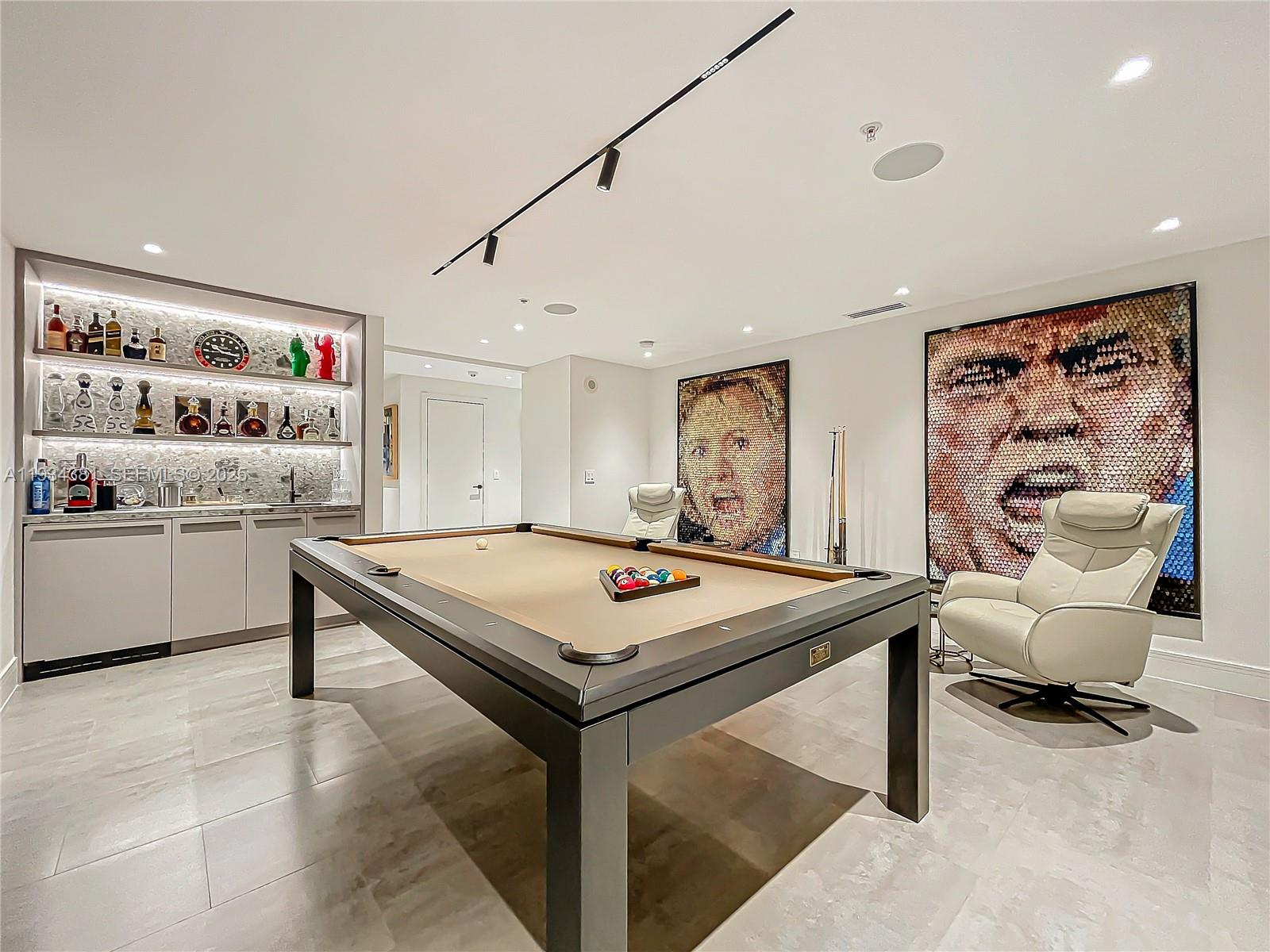 Photo of 3501 Ocean Dr  #V5, Hollywood, Florida, 33019 - 