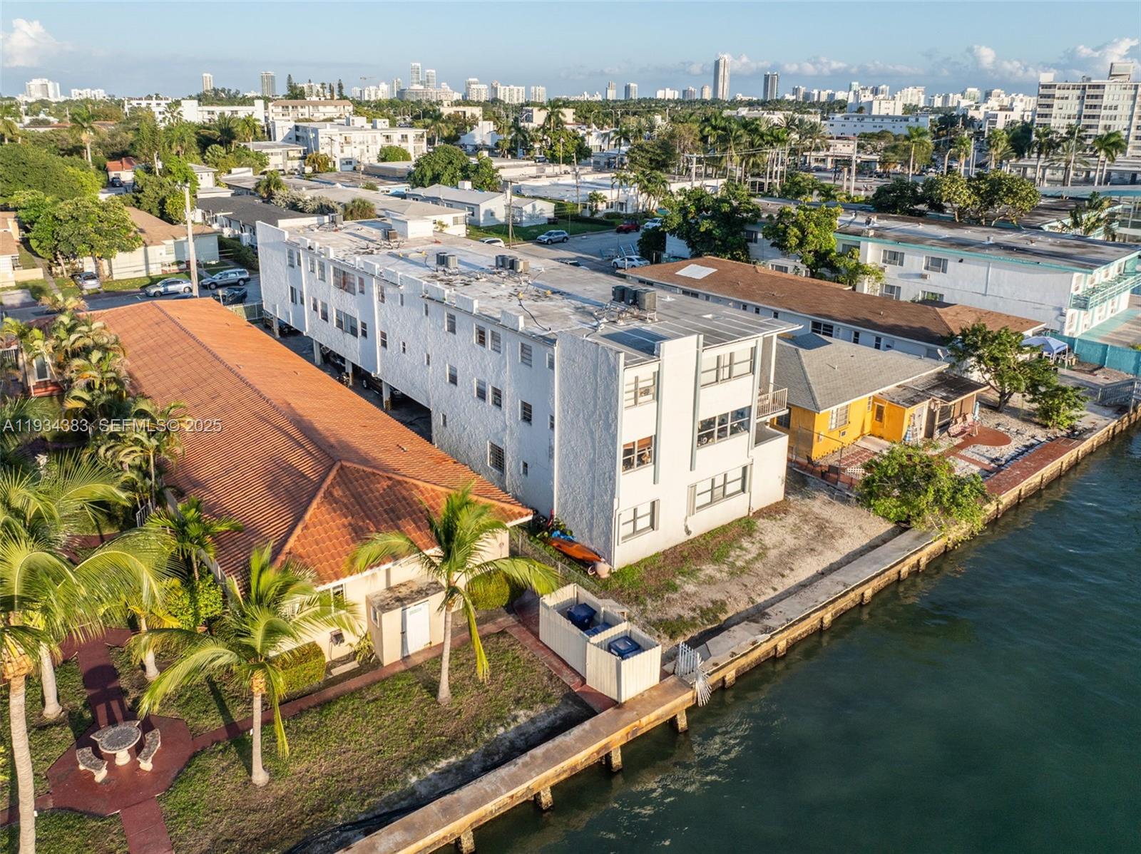   /   sq. ft. $ 2025-12-22 0 Photo