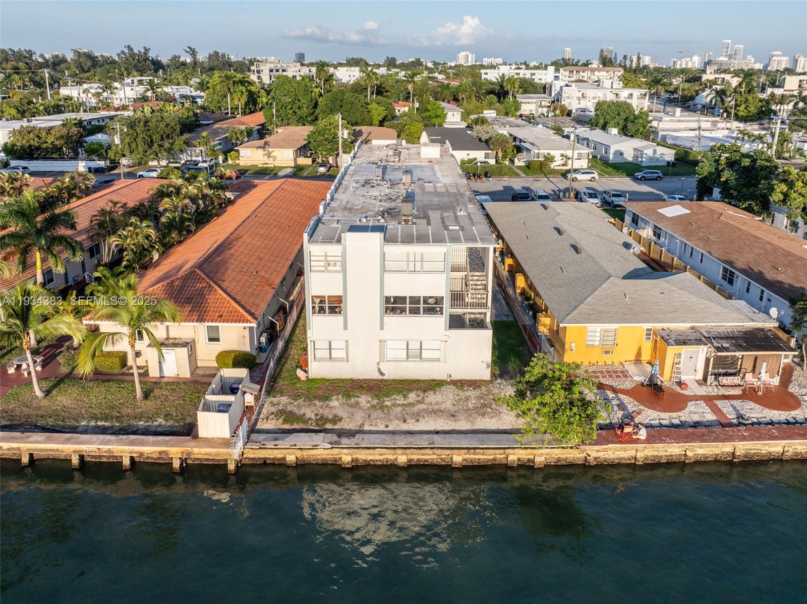   /   sq. ft. $ 2025-12-22 0 Photo