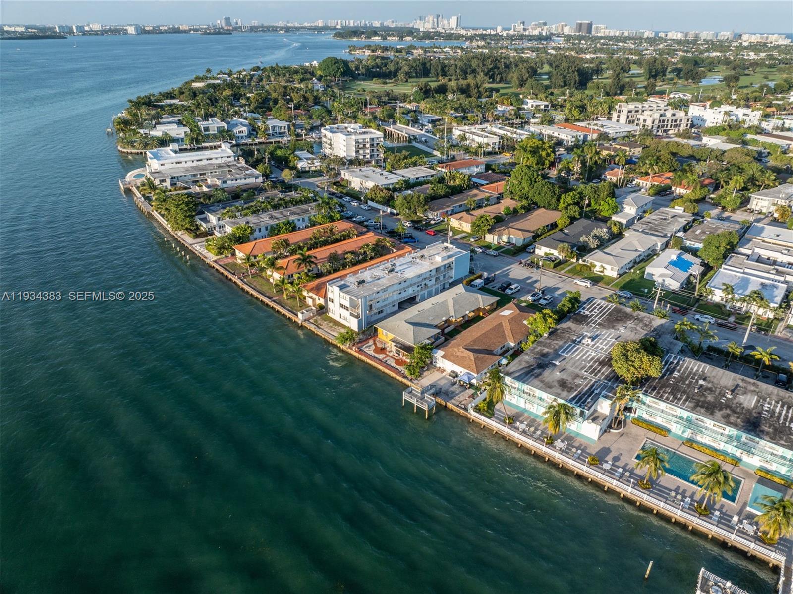   /   sq. ft. $ 2025-12-22 0 Photo