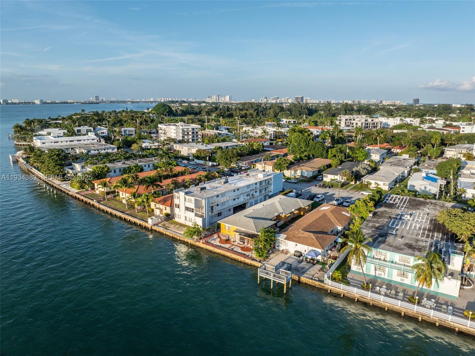   /   sq. ft. $ 2025-12-22 0 Photo