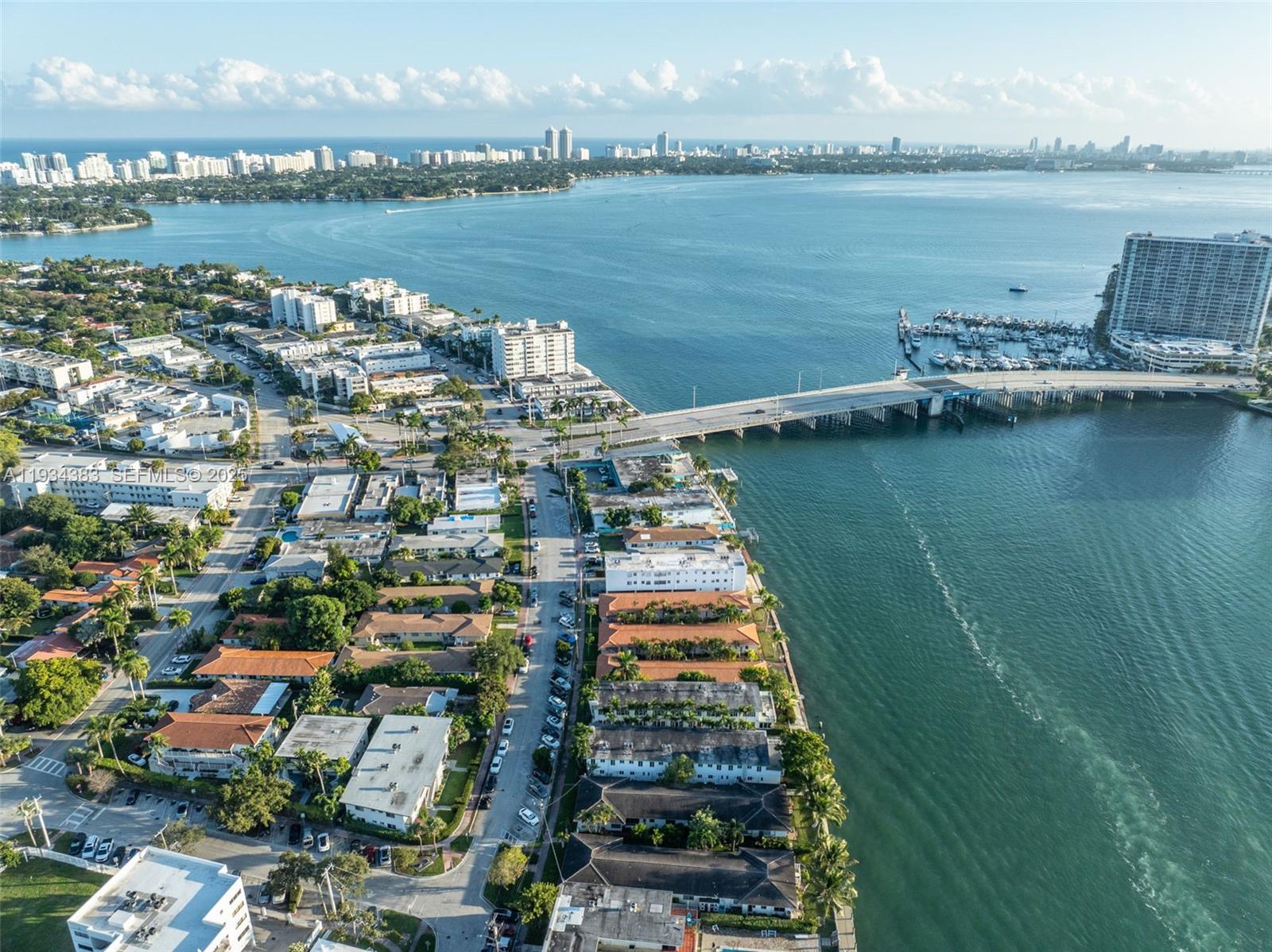   /   sq. ft. $ 2025-12-22 0 Photo