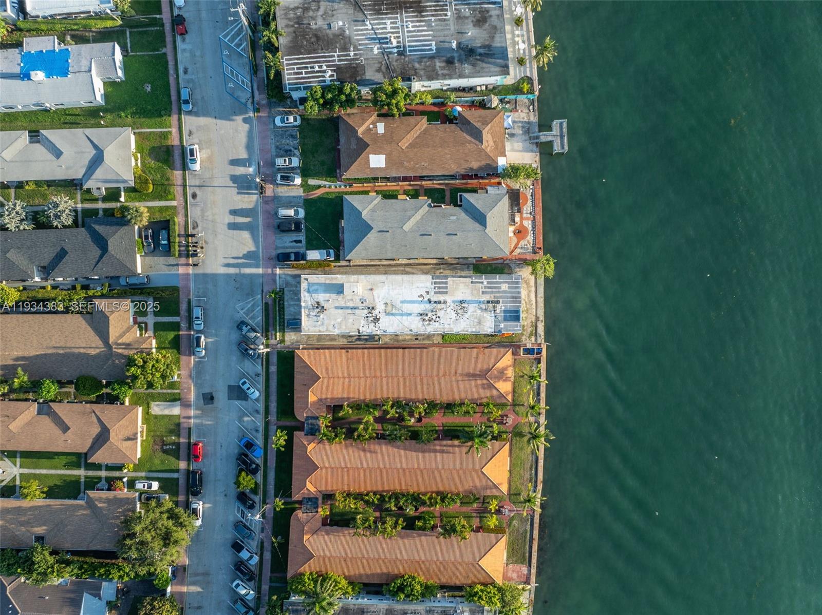   /   sq. ft. $ 2025-12-22 0 Photo