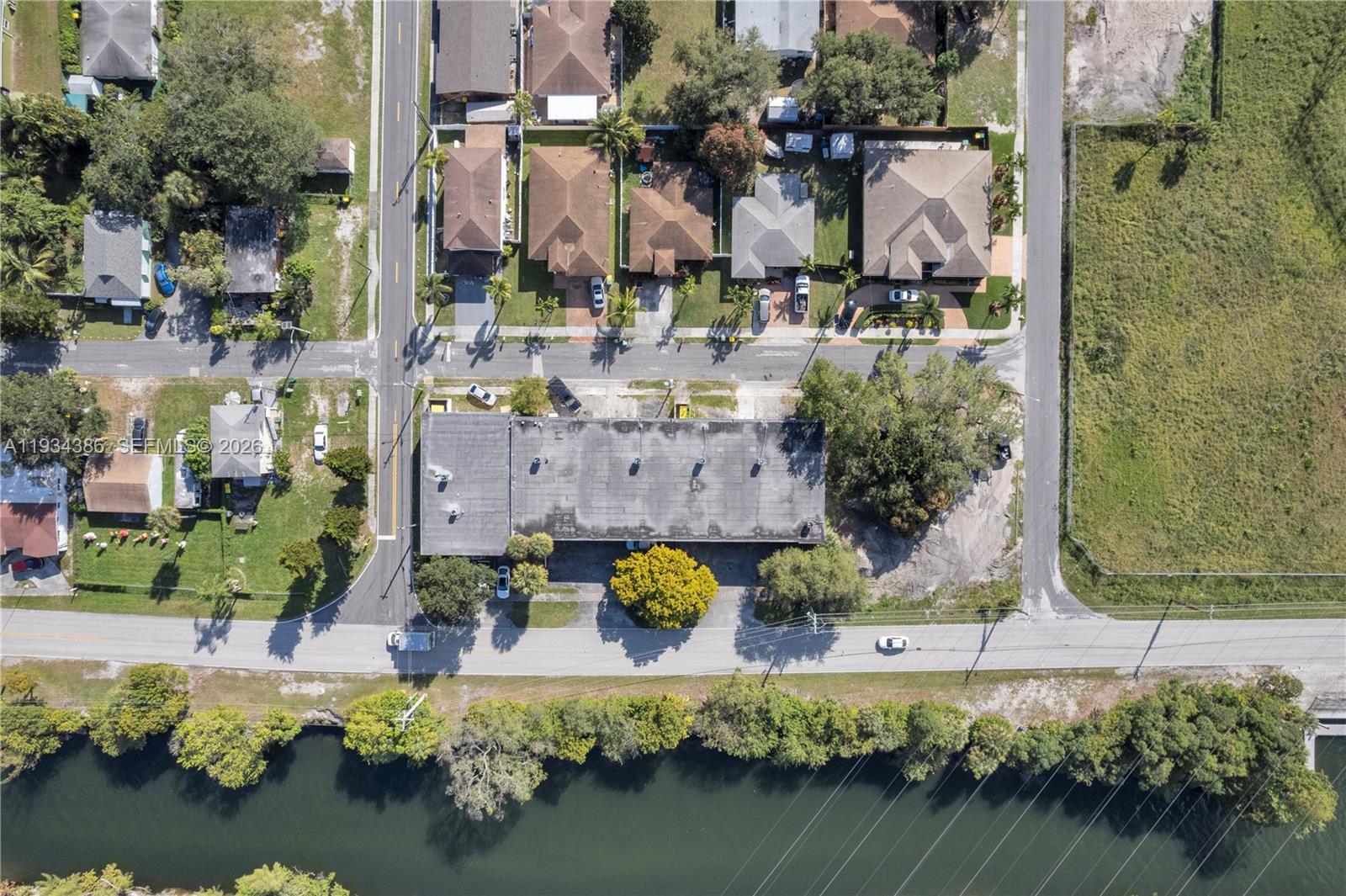 Подробнее / кв.футов $ 2025-12-22 0 Фото