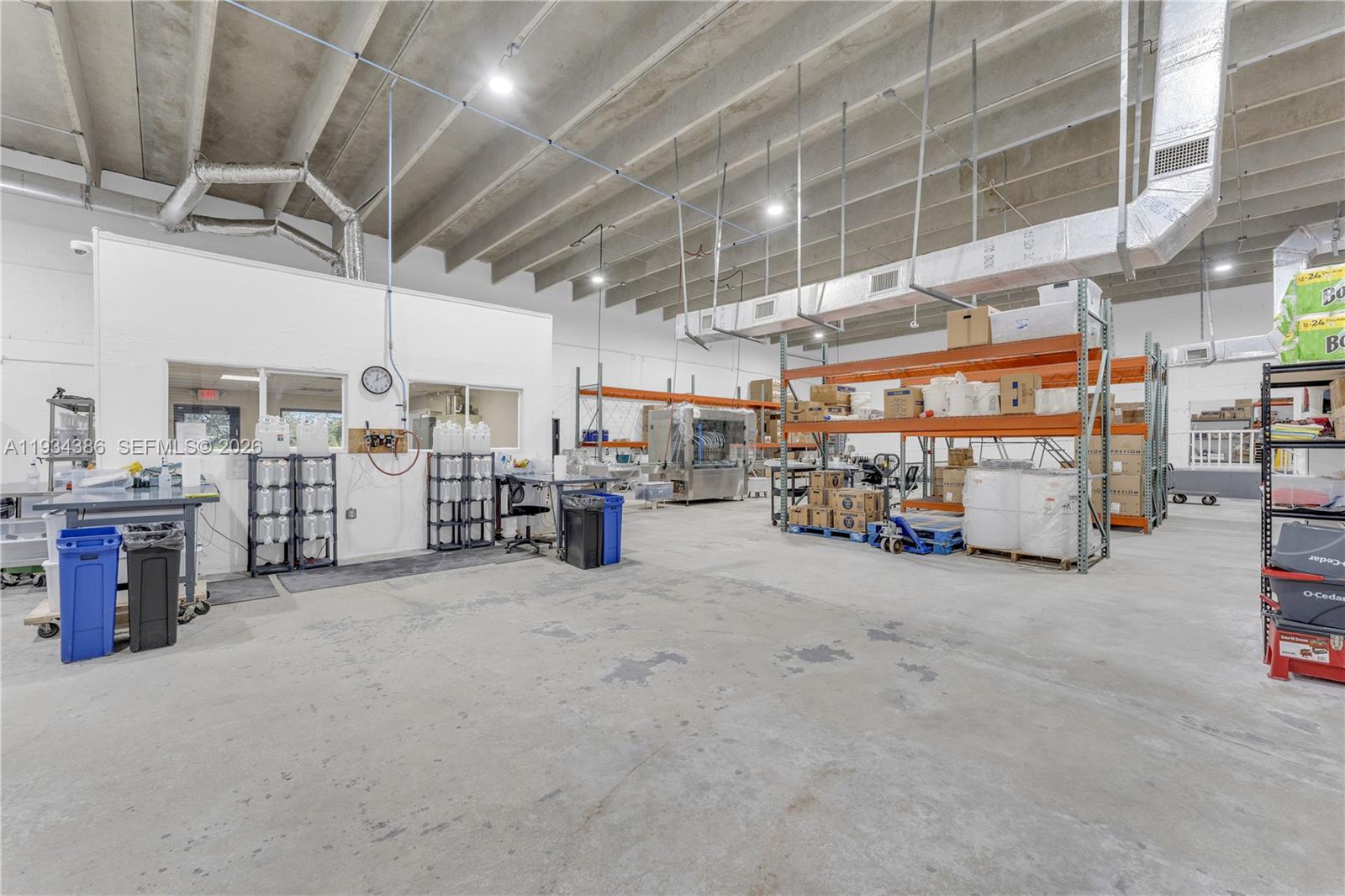 Подробнее / кв.футов $ 2025-12-22 0 Фото