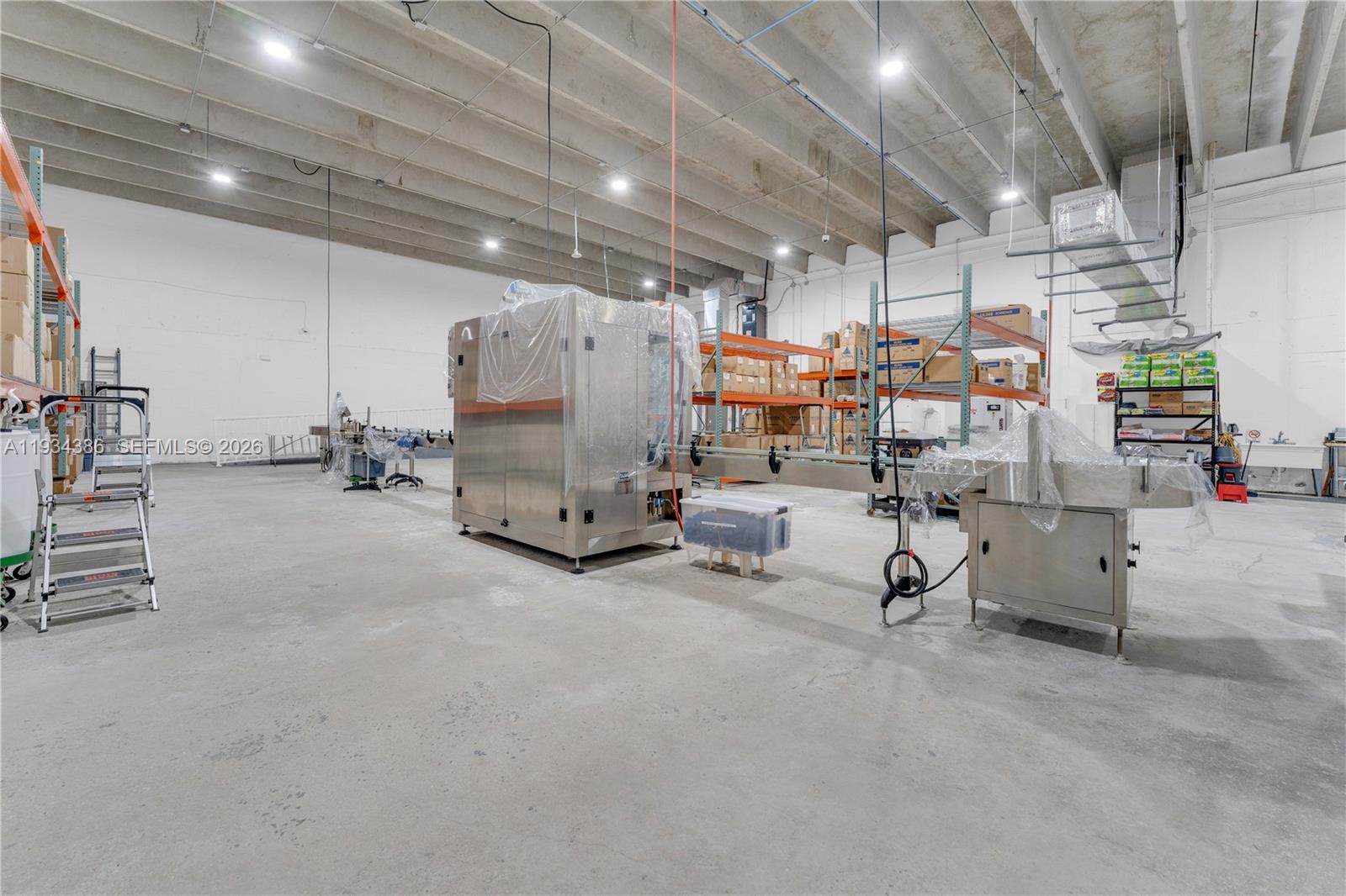 Подробнее / кв.футов $ 2025-12-22 0 Фото