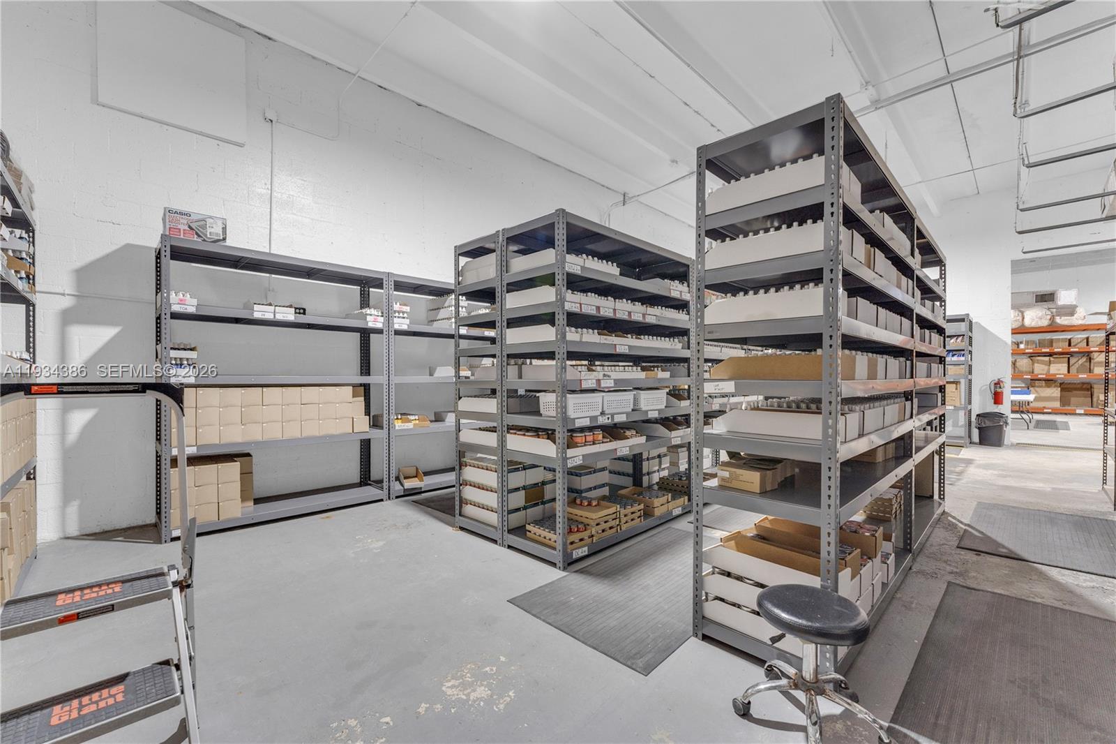 Подробнее / кв.футов $ 2025-12-22 0 Фото