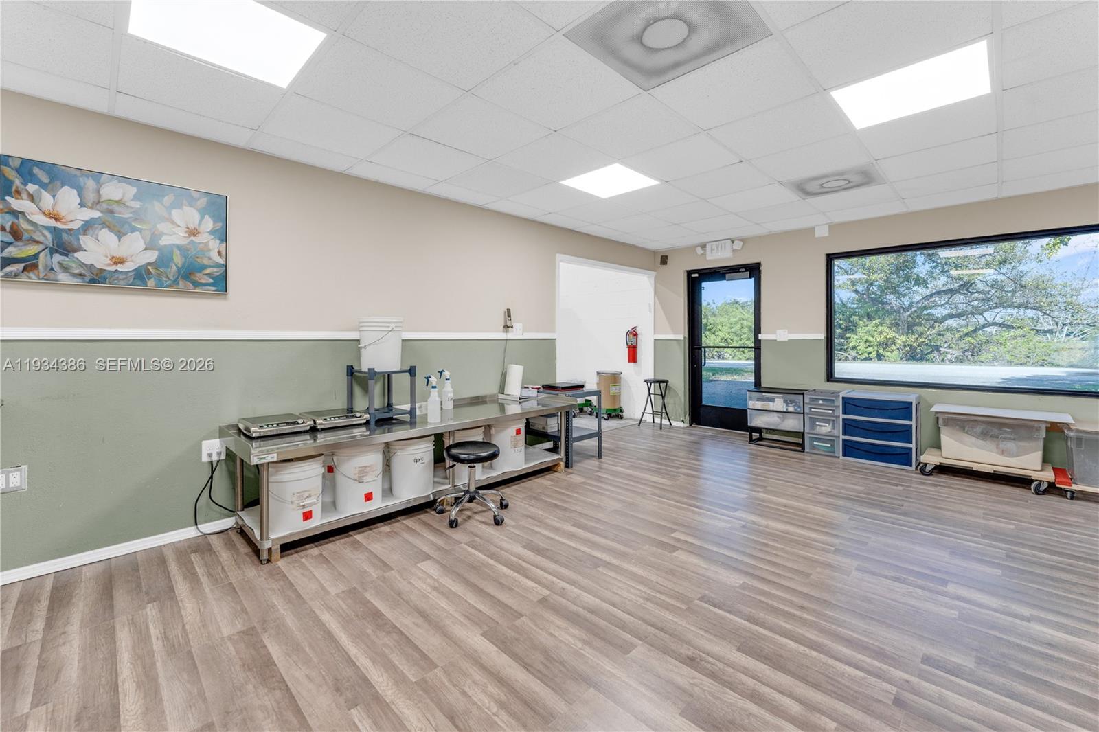 Подробнее / кв.футов $ 2025-12-22 0 Фото