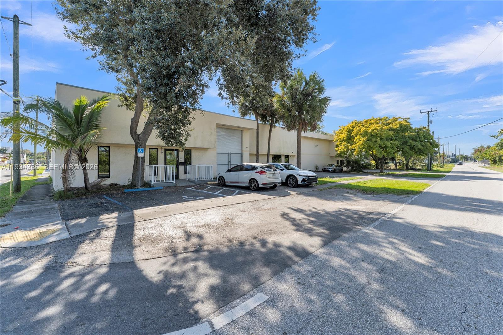 Подробнее / кв.футов $ 2025-12-22 0 Фото