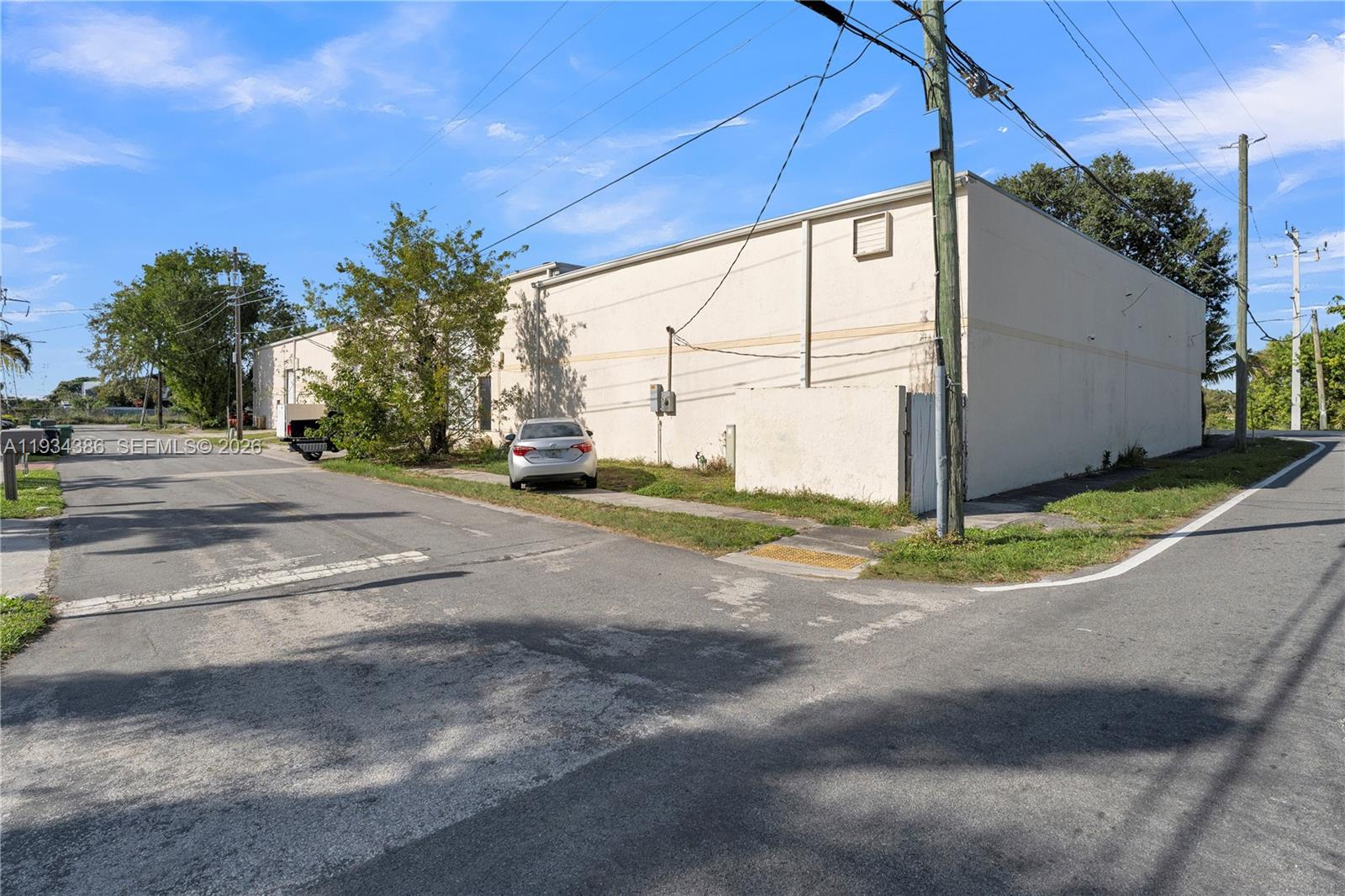 Подробнее / кв.футов $ 2025-12-22 0 Фото