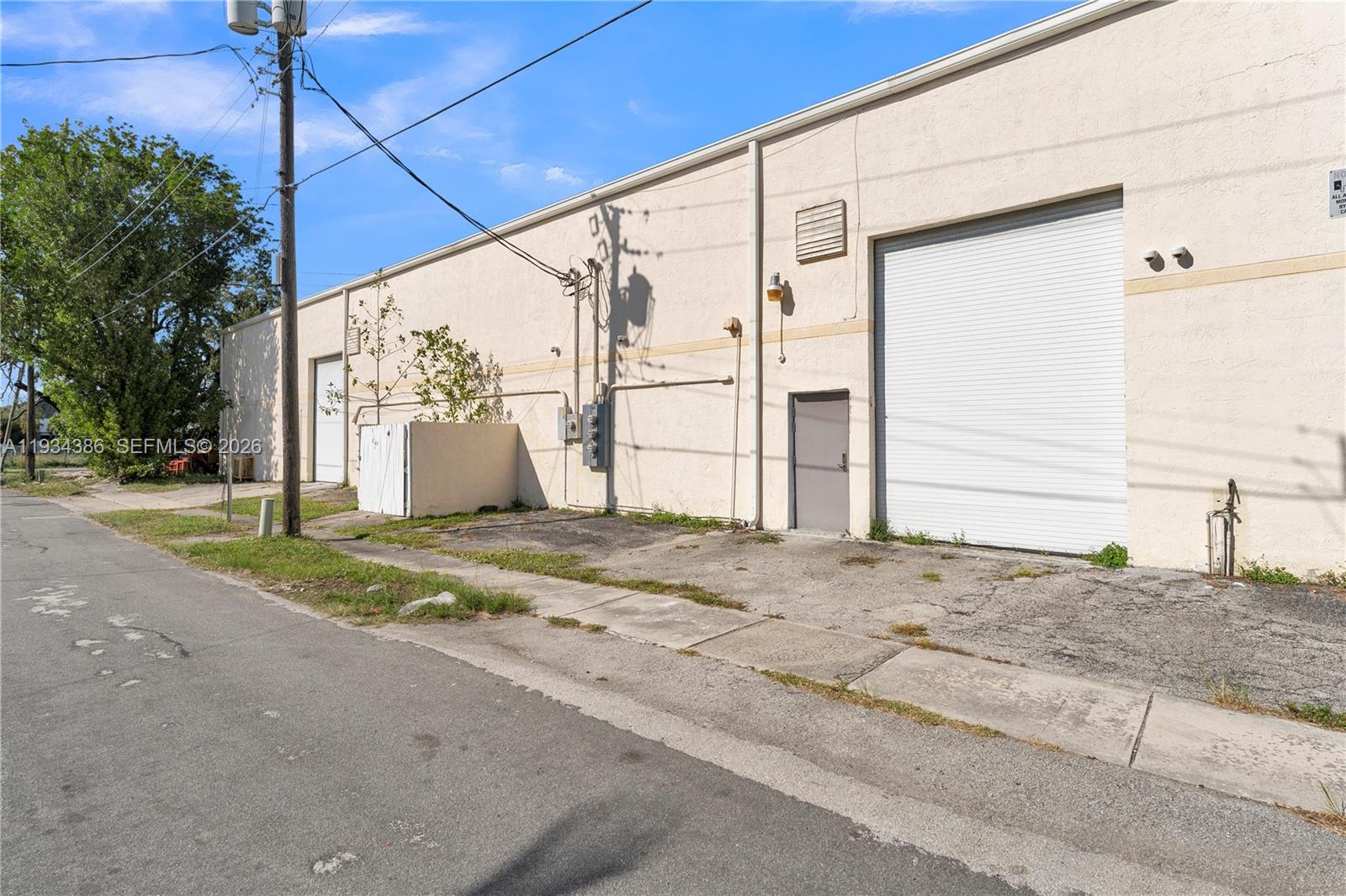 Подробнее / кв.футов $ 2025-12-22 0 Фото