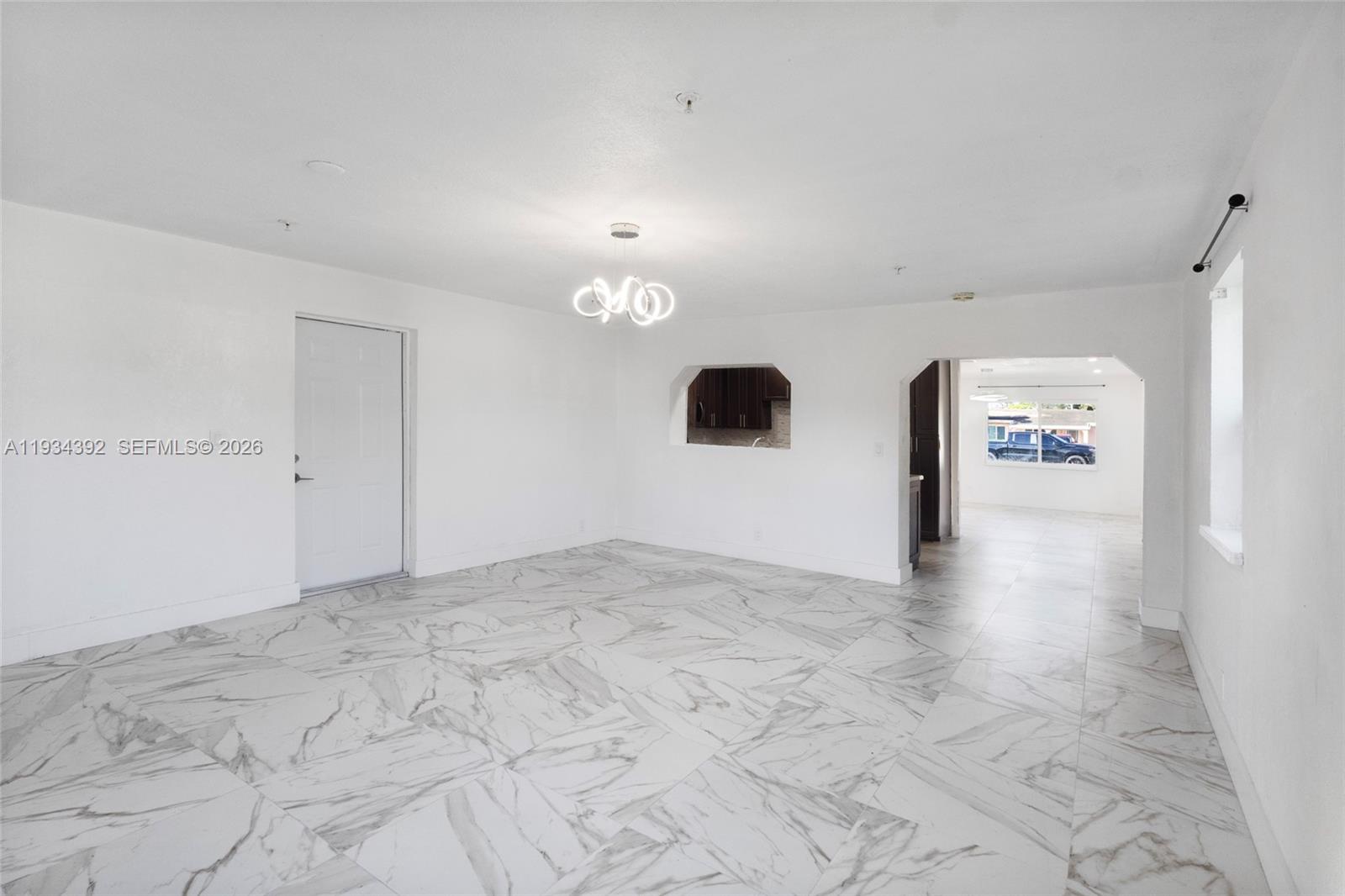   /   sq. ft. $ 2025-12-22 0 Photo