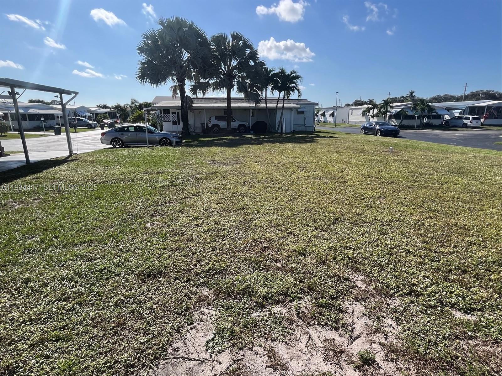   /   sq. ft. $ 2025-12-22 0 Photo