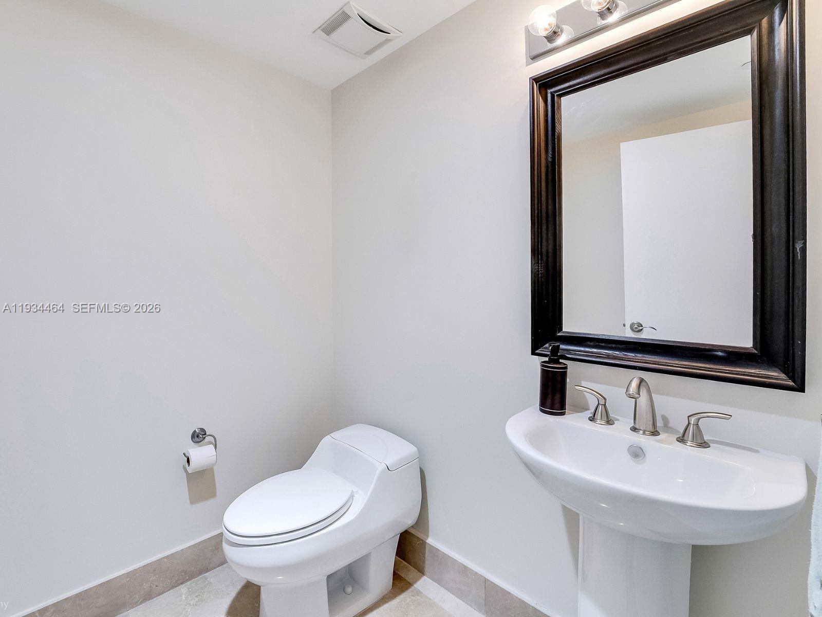 Photo of 3301 183rd St  #2303, Aventura, Florida, 33160 - 