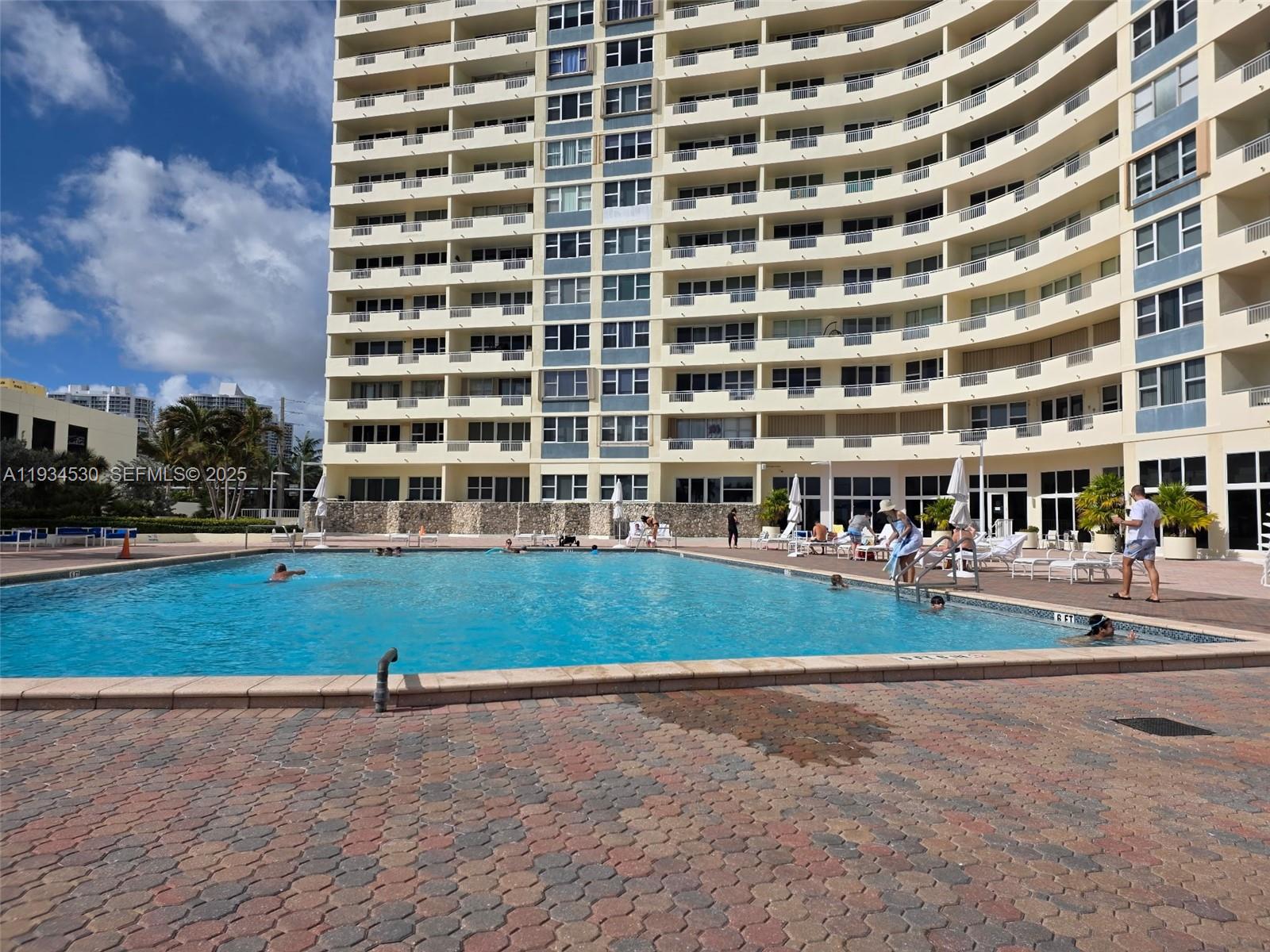 Photo of 3180 Ocean Dr #1617, Hallandale Beach, Florida, 33009 -