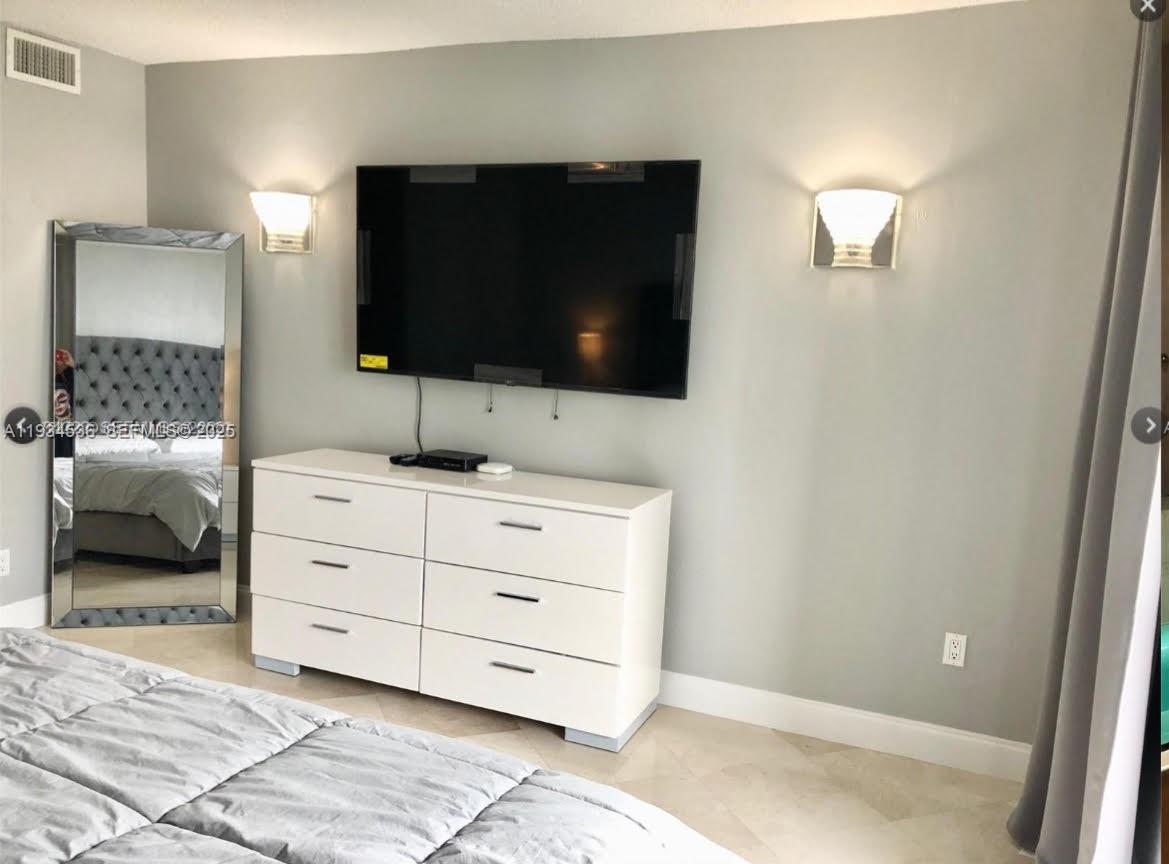 Photo of 19390 Collins Ave  #816, Sunny Isles Beach, Florida, 33160 - 