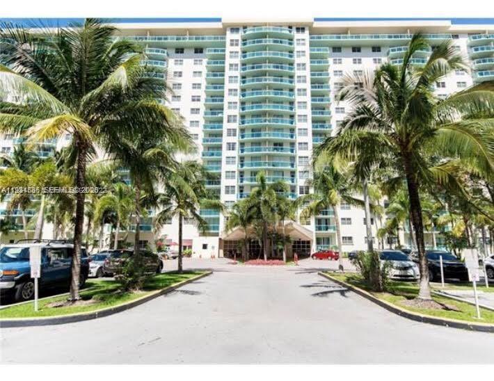 Photo of 19390 Collins Ave  #816, Sunny Isles Beach, Florida, 33160 - 