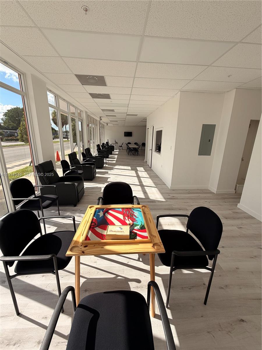   /   sq. ft. $ 2025-12-23 0 Photo