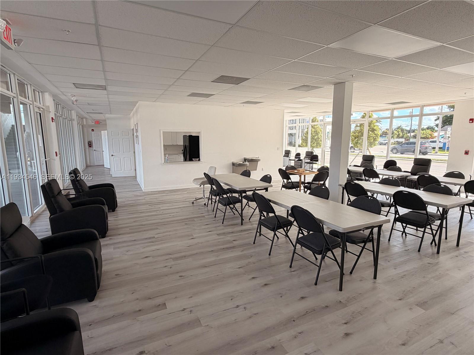   /   sq. ft. $ 2025-12-23 0 Photo