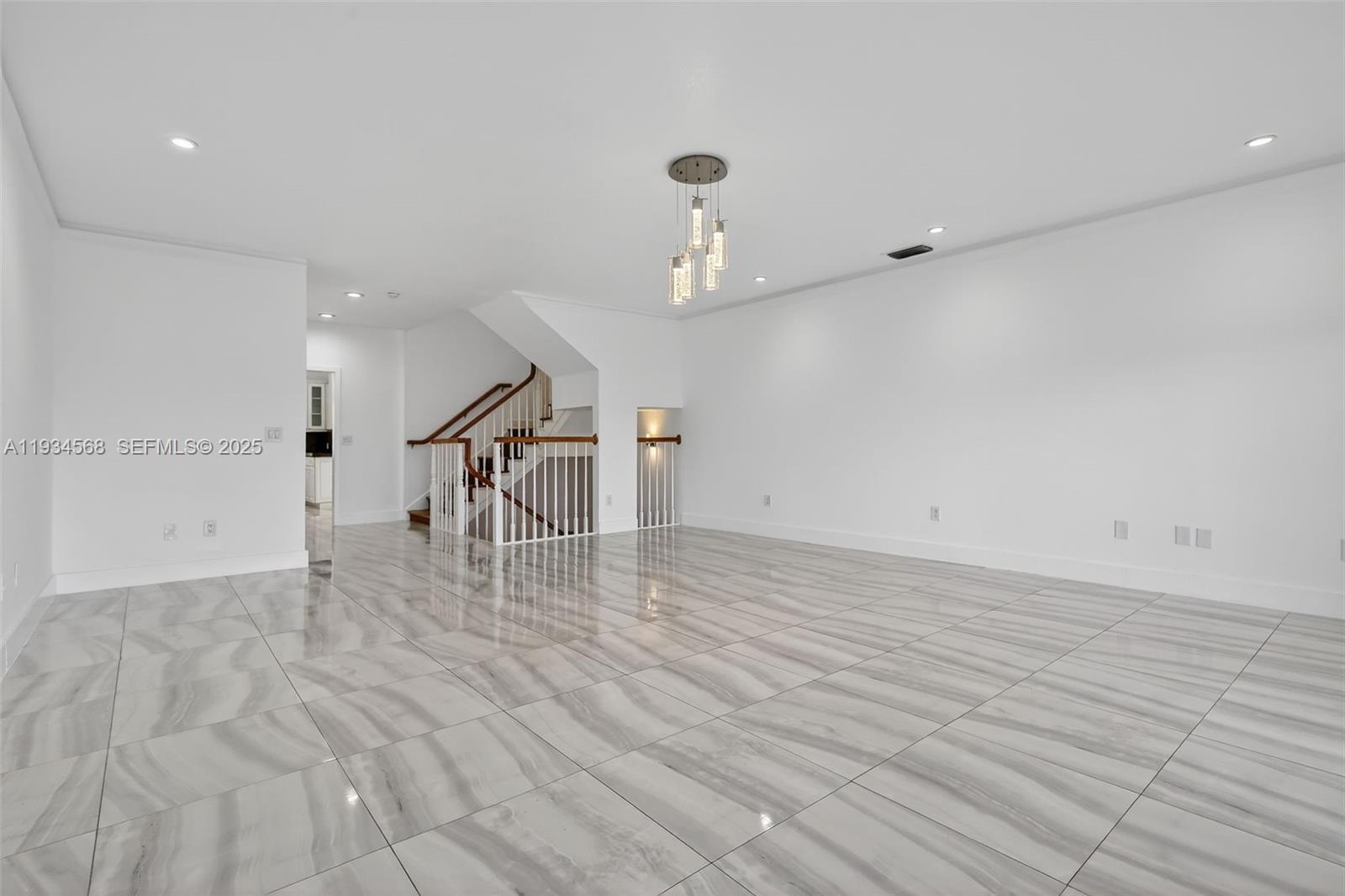 Photo of 21399 Marina Cove Cir (21399), Aventura, Florida, 33180 -