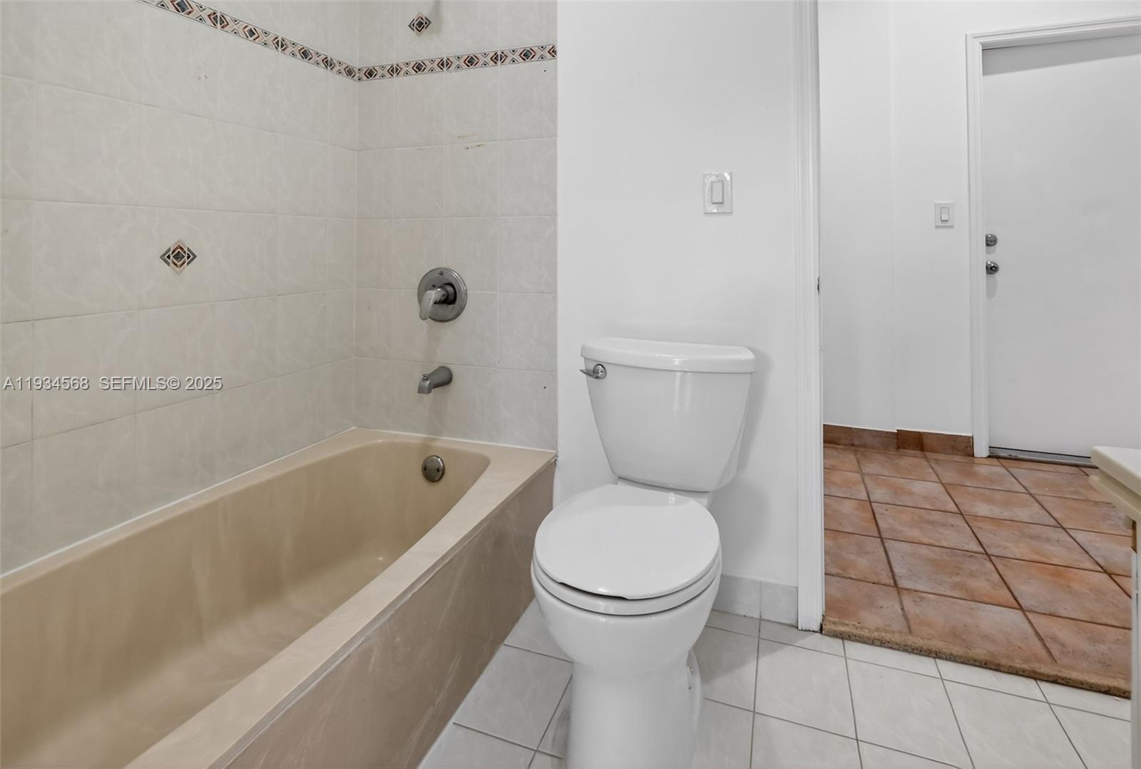 Photo of 21399 Marina Cove Cir (21399), Aventura, Florida, 33180 -