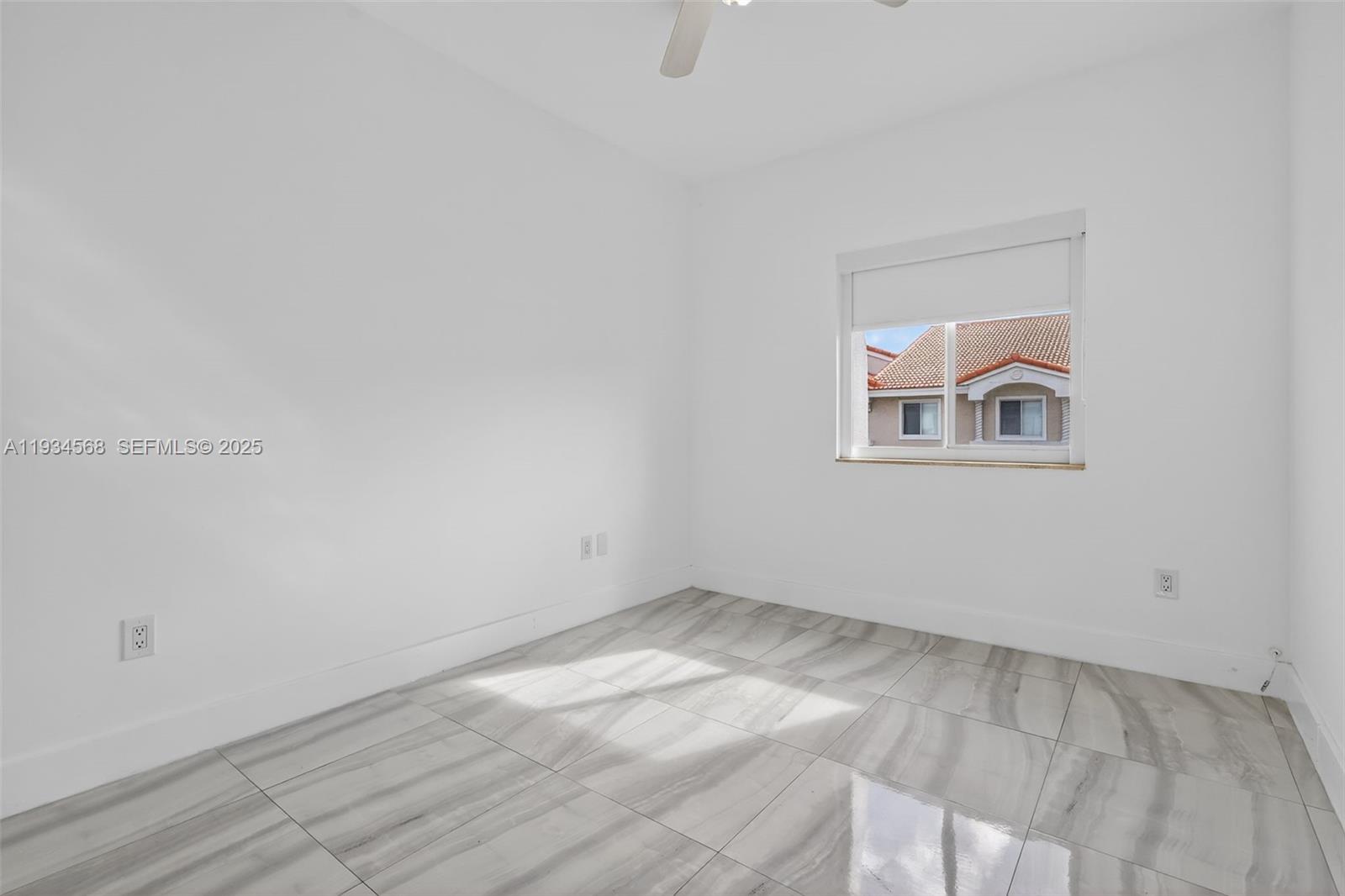 Photo of 21399 Marina Cove Cir (21399), Aventura, Florida, 33180 -