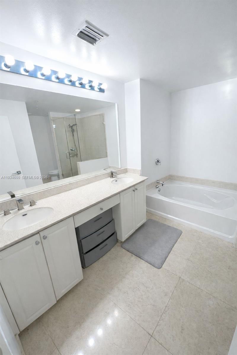 Photo of 3340 190th St  #1109, Aventura, Florida, 33180 - 