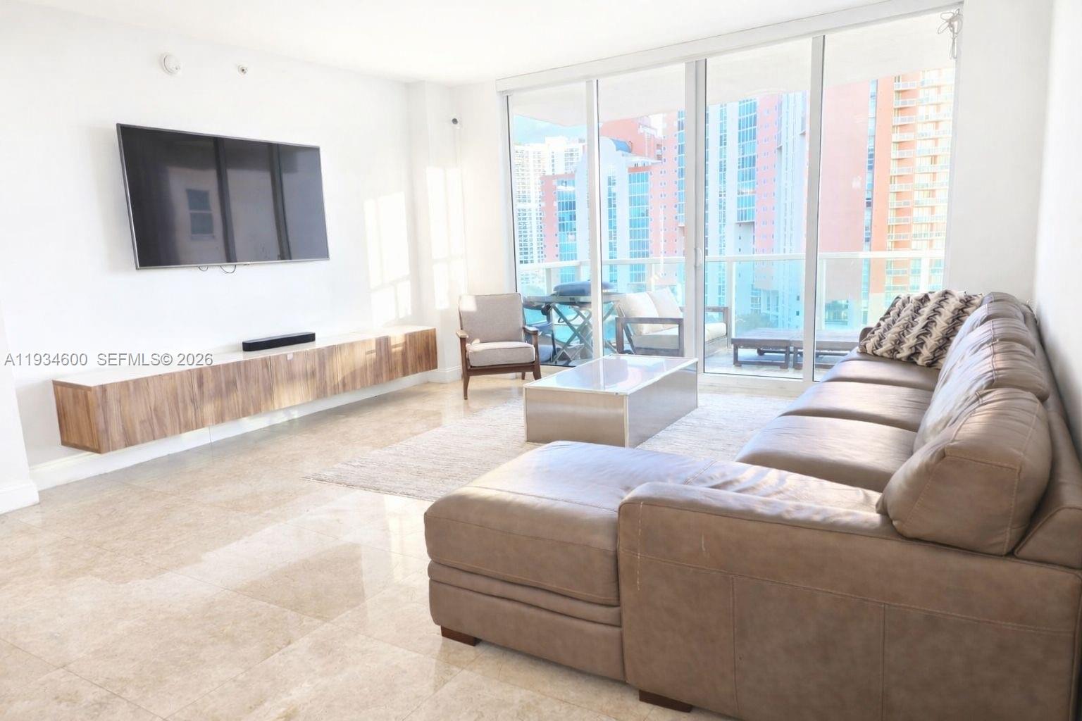 Photo of 3340 190th St  #1109, Aventura, Florida, 33180 - 